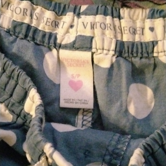 Victoria's secret cute polka dot pajama bottoms all items $10 or less are 10/$25 - Picture 4 of 4